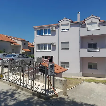 Ana Daire *